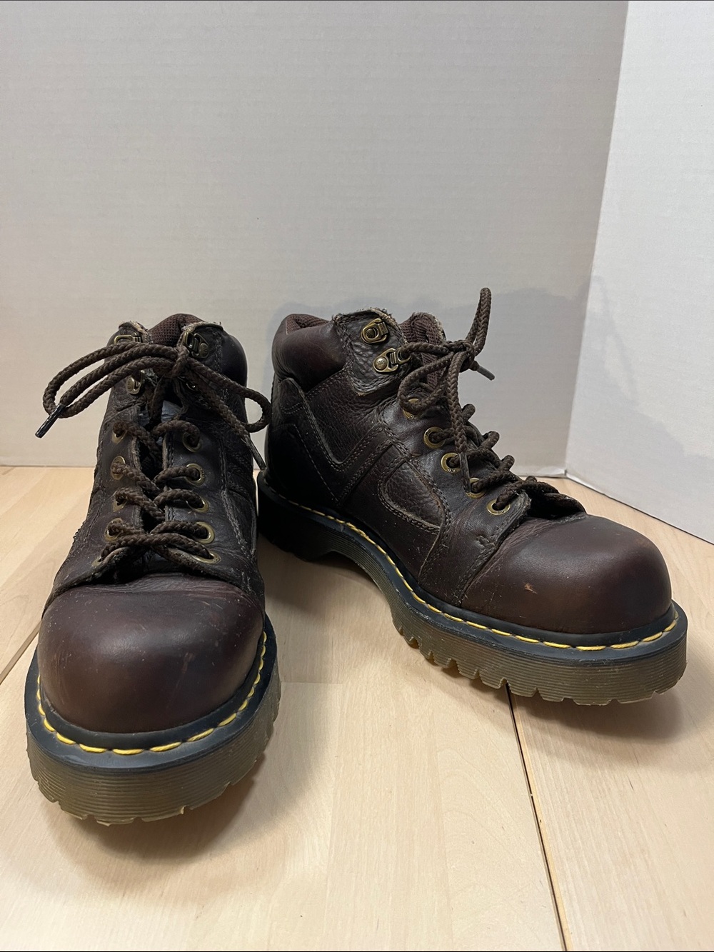 VTG Dr. Martens 11409 Dark Brown Leather Lace-up Ankle Boots 10.5 Men/11.5 Wmn